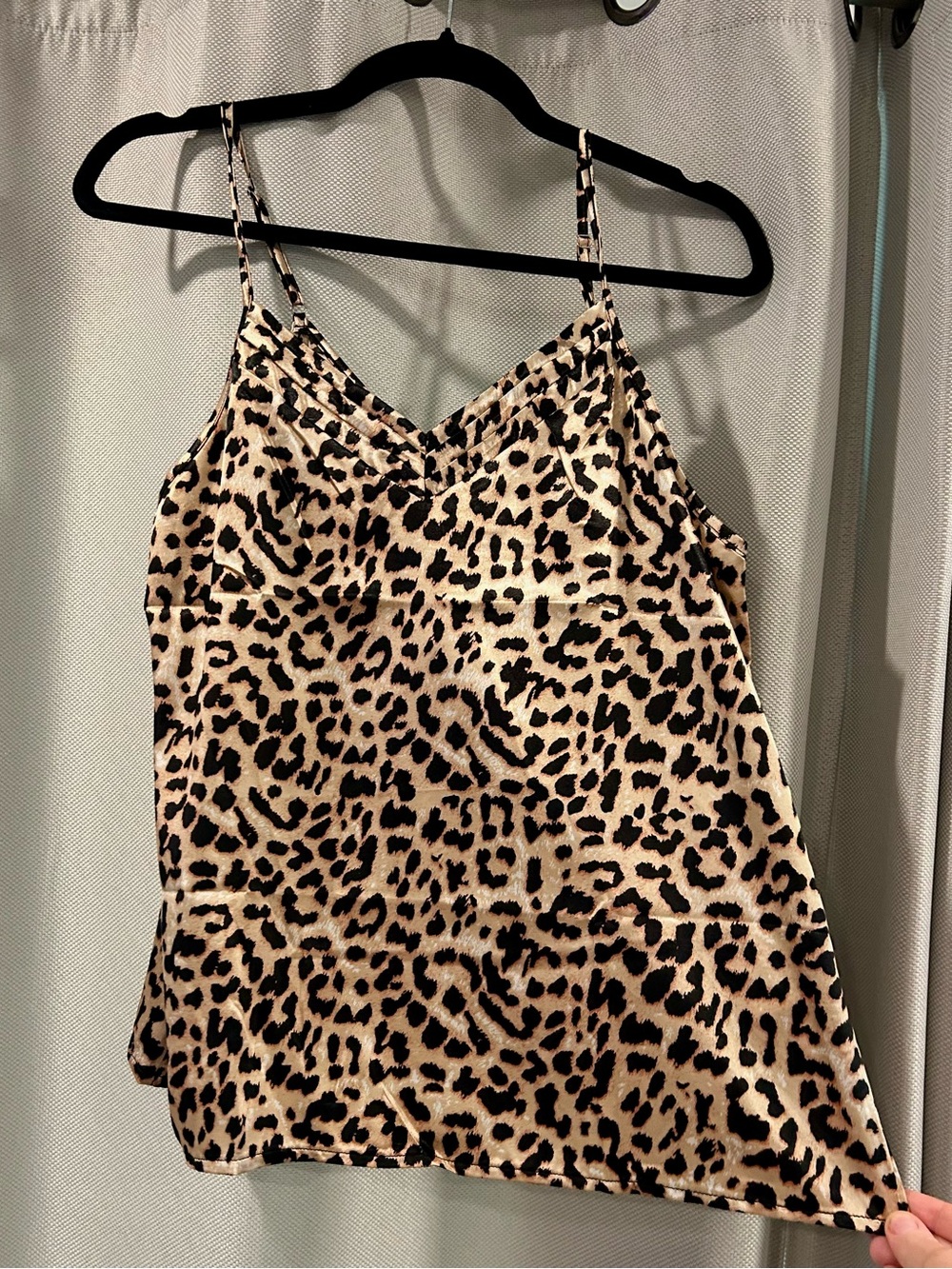 Leopard Print Satin V-Neck Tank Top - Black & Tan